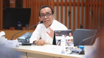 Pemerintah Batalkan PJJ April 2026, Sekolah Tetap Tatap Muka