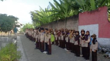 Seru dan Edukatif! Siswa SD Muhammadiyah 1 Banyuwangi Taklukkan TKK Pengamat Lewat Jelajah Alam
